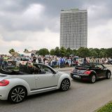 Die Zuschauer beklatschen den Beetle-Korso