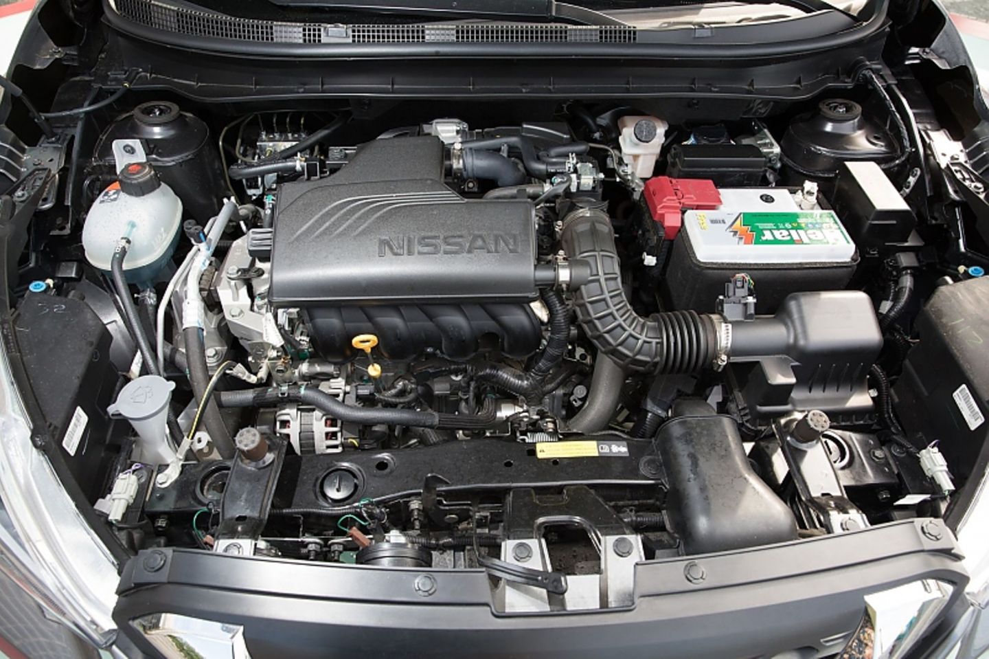 1,6 Liter ist der Benzinmotor groß.