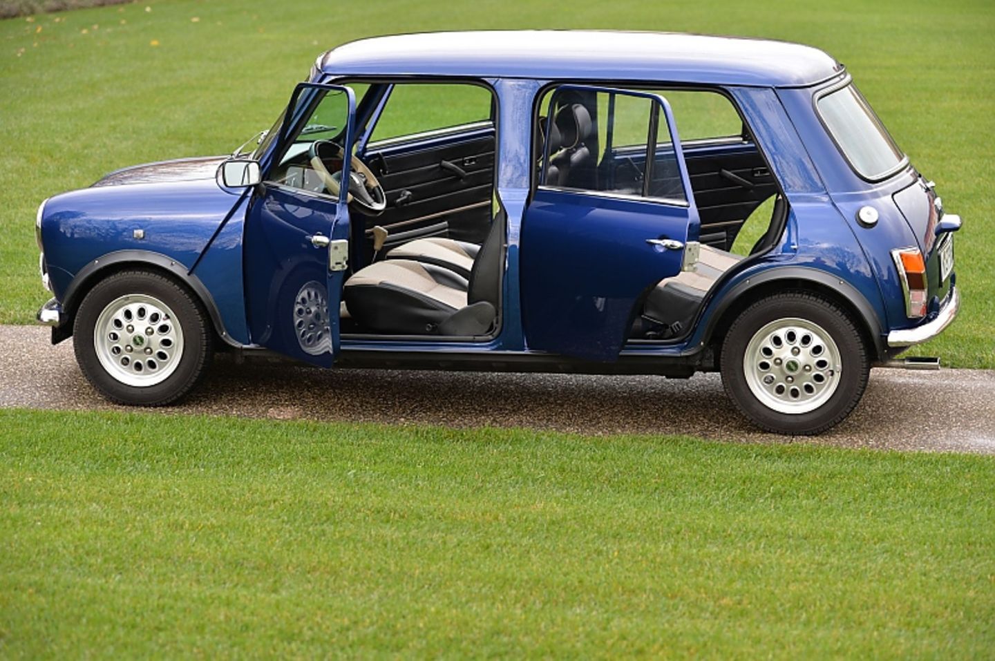 Classic Mini Four