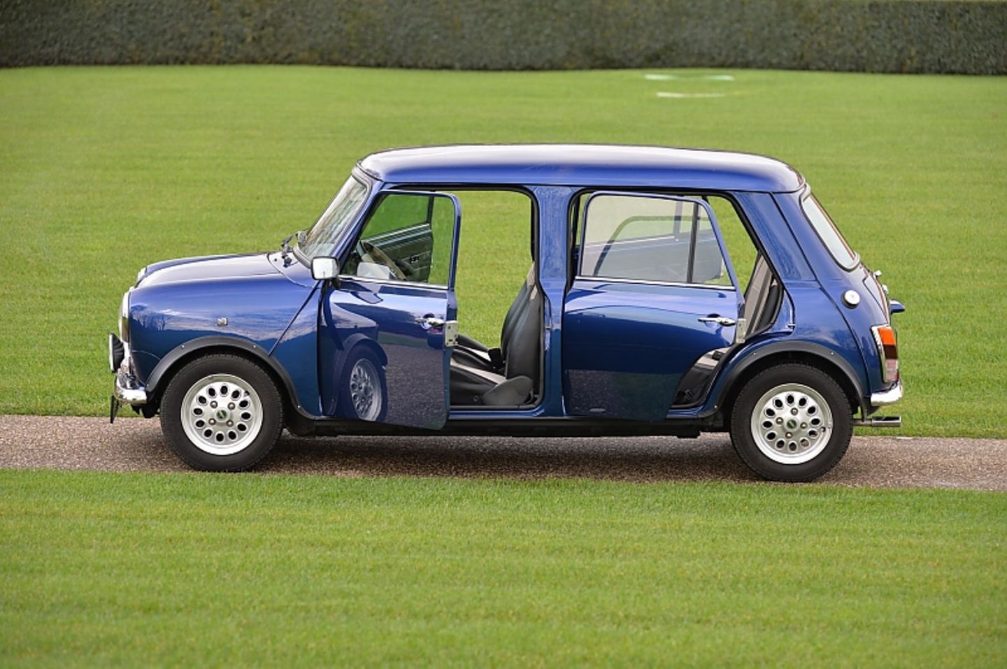 Classic Mini Four