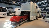 1,23 Millionen Euro kostet dieser Vario perfect 1200 SH Platinum - ohne den 300 SL Roadster von Mercedes.
