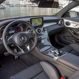 C-Klassen-Cockpit mit sportlichen Elementen