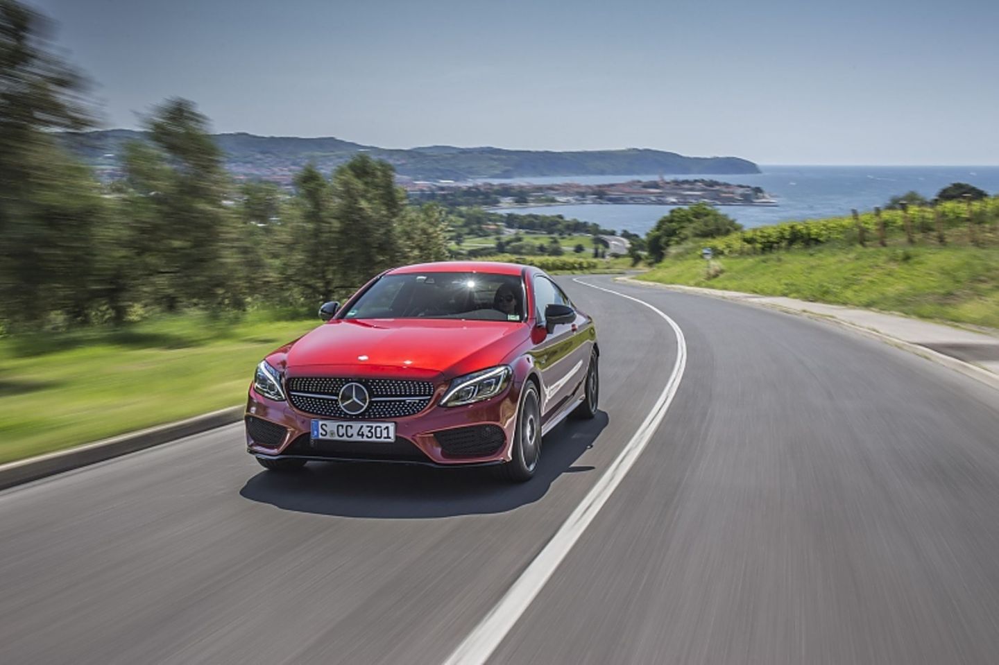 Das Mercedes AMG C43 4Matic Coupé kostet mindestens 61.285 Euro
