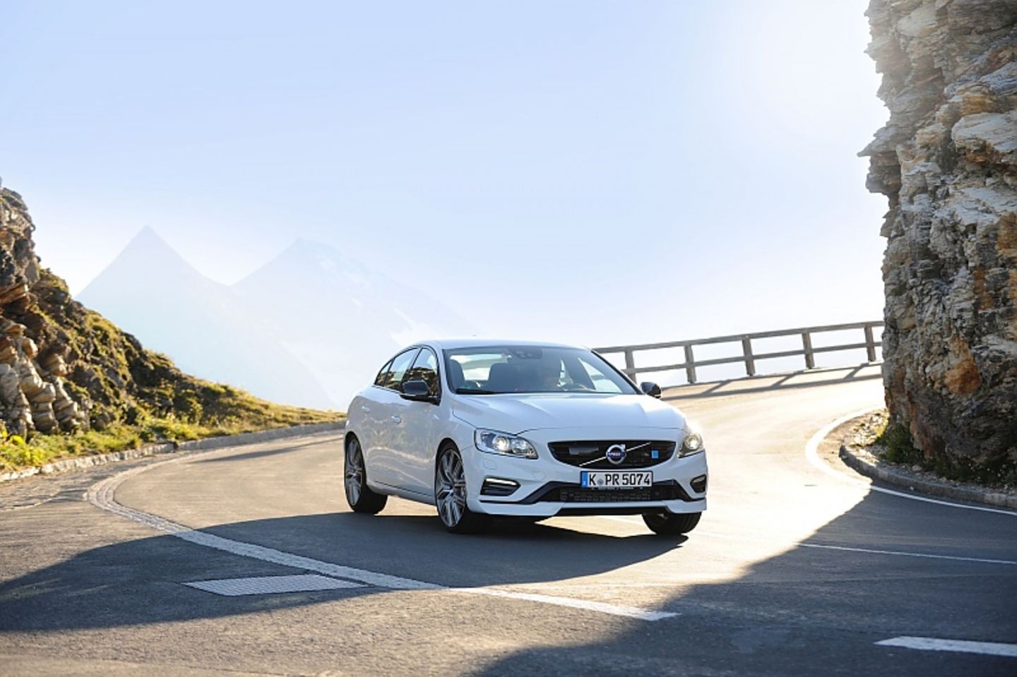 Der Volvo S60 Polestar kostet mindstens 68.000 Euro