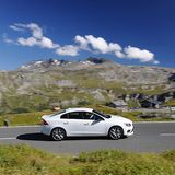 Der Volvo S60 Polestar ist 4,64 Meter lang