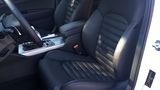 Der Innenraum des Kia Optima Plug In Hybrid