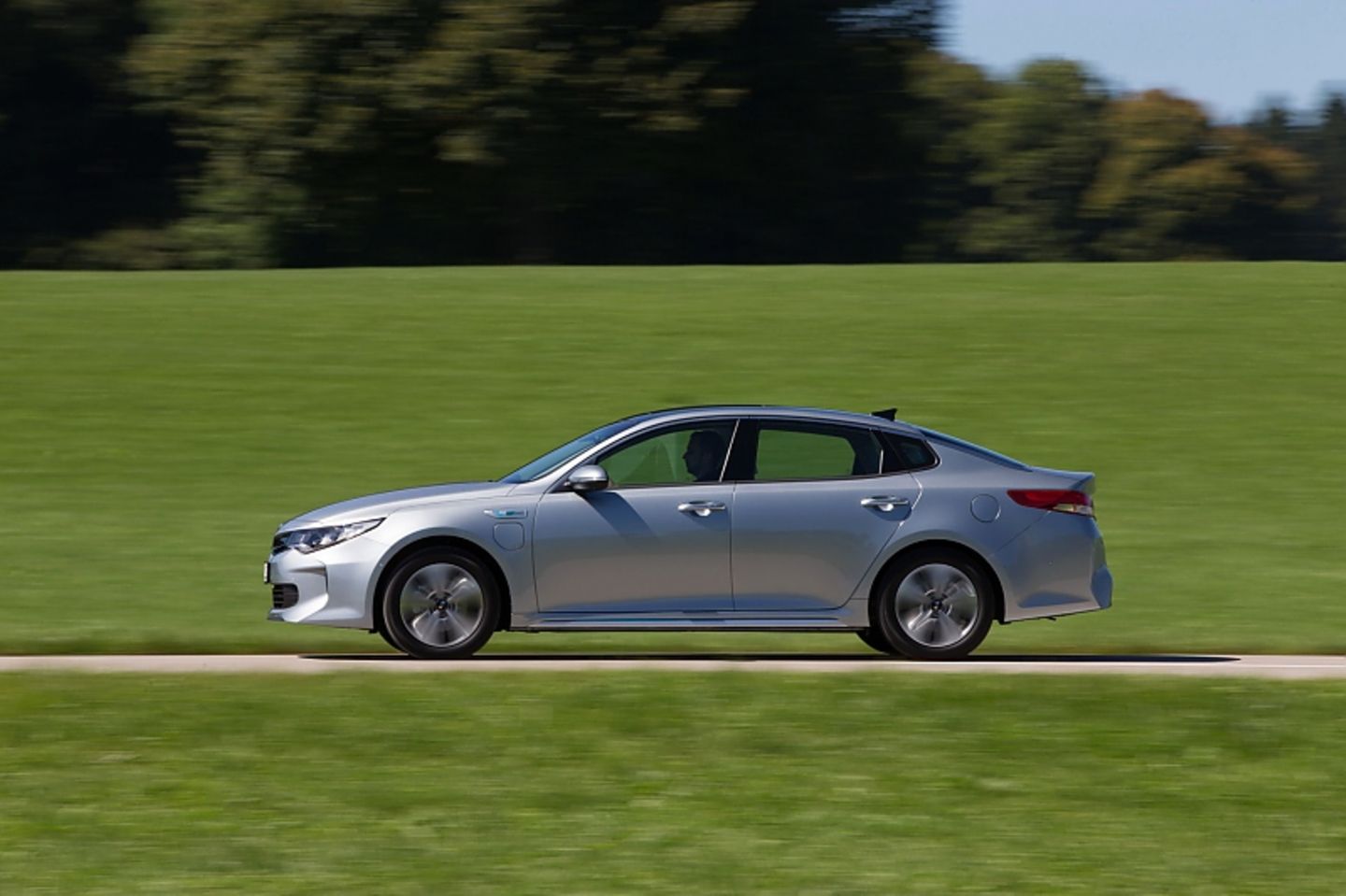Kia Optima Plug In Hybrid - optisch allemal gelungen