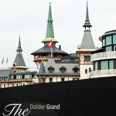 Eine Investition von 290 Millionen Euro: Jugendstil neben Avangarde-Architektur. Das Luxushotel Dolder Grand über den Dächern von Zürich.