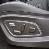 Renault Scenic TCe 130 - auf Wunsch mit elektrischen Massagesitzen