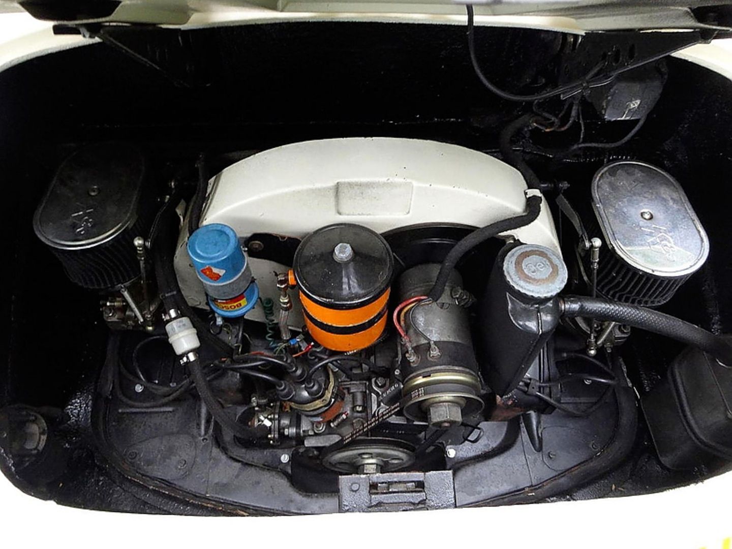 Der Vierzylinder-Motor des 356er.