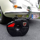 Ein Reservekanister darf nicht fehlen.