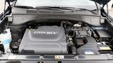 Der 2,2 Liter große Vierzylindermotor des Hyundai Grand Santa Fe erzeugt 200 PS.