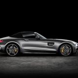 Mercedes AMG GT Roadster - das Dach besteht aus Magnesium mit einem Stoffüberzug