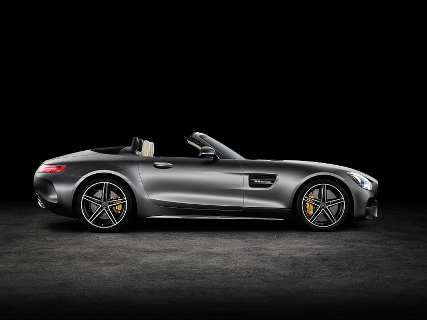 Mercedes AMG GT Roadster