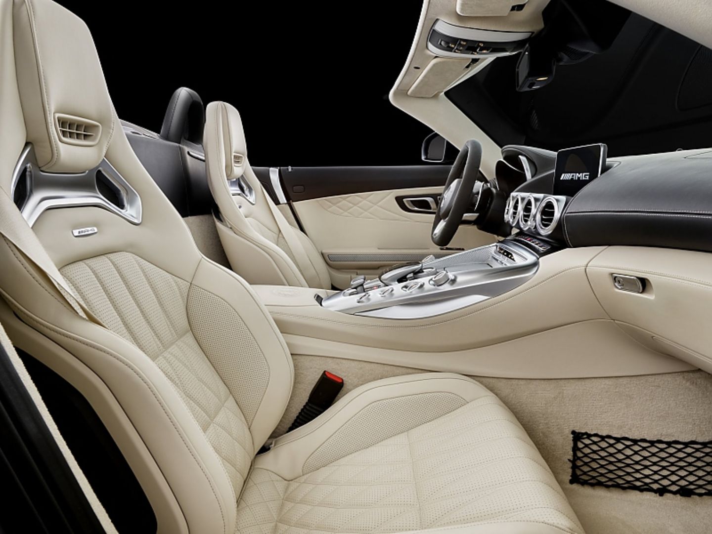 Der Innenraum des Mercedes AMG GT Roadster