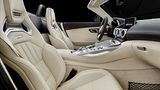 Der Innenraum des Mercedes AMG GT Roadster