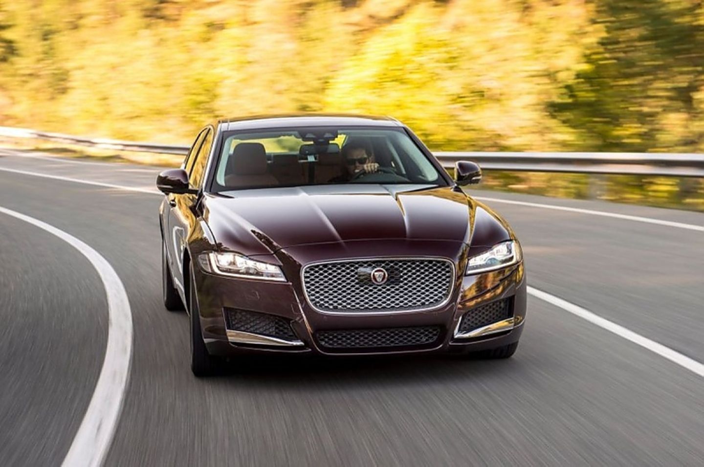 Platz 3: Jaguar XF