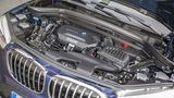 Auch der BMW-Diesel macht aus seiner Anwesenheit keinen Hehl