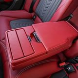 Die Mittelkonsole bietet eine gute Armauflage.