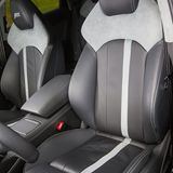 Bequeme Sportsitze im Abt Audi RS6 1 of 12