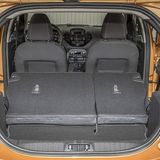 Die Rückbanklehnen lassen sich umlegen