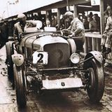 Rennen wurden vor allem in Brooklands gefahren.