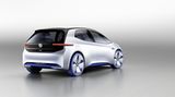 Die Konzeptstudie VW I.D. auf dem Pariser Automobilsalon 2016 soll eine Parallellinie vom VW Golf eröffnen