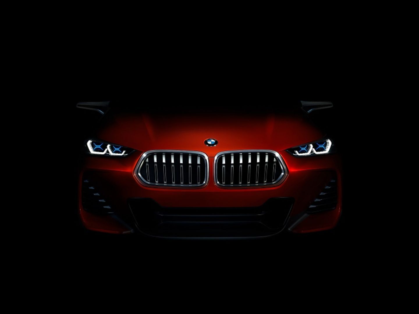 BMW Concept X2 - LED-Scheinwerfer blicken nach vorn