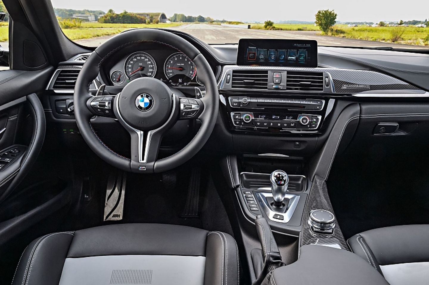 Das bekannte BMW-M-Cockpit