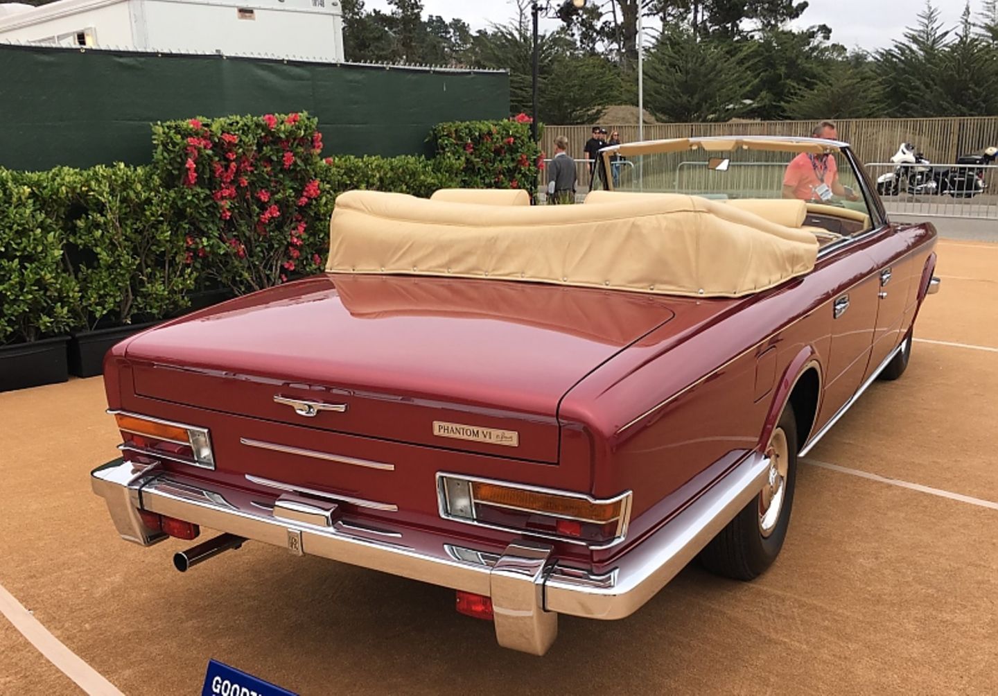 Rolls Royce Phantom VI Four-Door Cabriolet von 1971