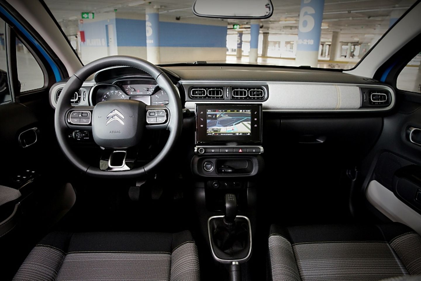 Das aufgeräumte Cockpit des Citroen C3 PureTech 82
