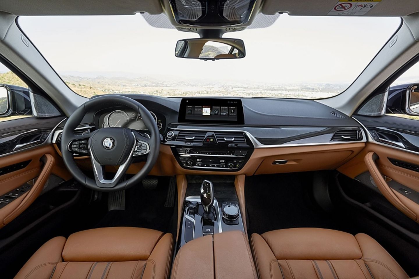 Das Cockpit gleicht dem des 7ers