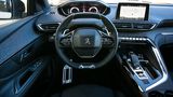 Das Cockpit des Peugeot 3008 Blue HDI 180