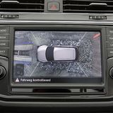 Auf Wunsch hilft eine Surroundview-Kamera beim Rangieren