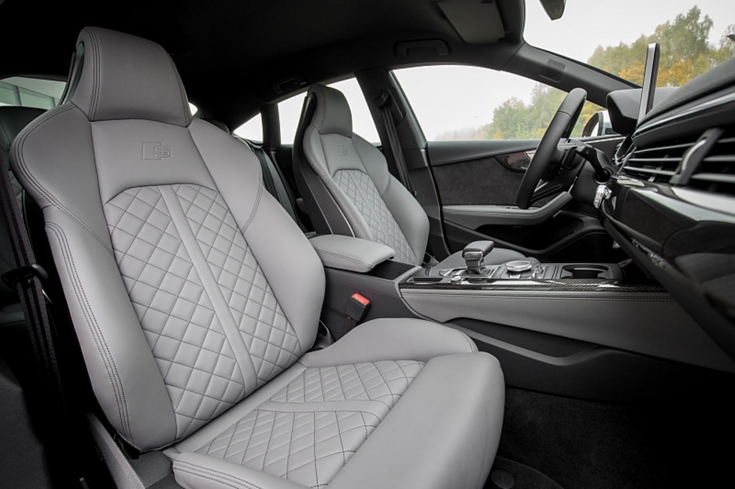 Audi S5 Sportback - bequeme Sportsitze