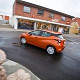 Der Nissan Micra 2017 0.9 i-GT ist mit einem aufgewogenen Fahrwerk unterwegs