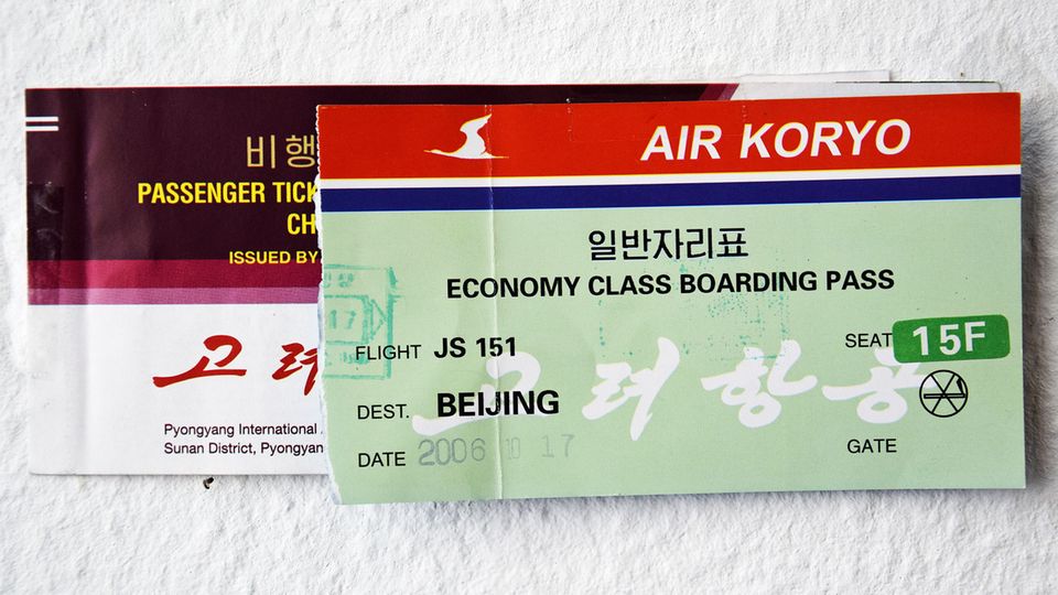 Flugschein und Bordkarte von Air Koryo
