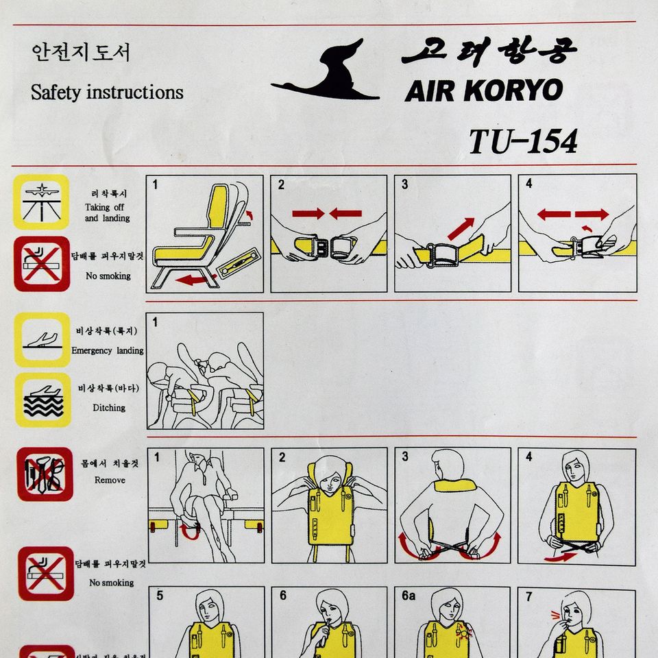 Notausstiegsanleitung Tupolew Tu-154 von Air Koryo Notausstiegsanleitung Tupolew Tu-154 von Air Koryo