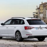 Skoda Superb Combi ist immerhin 4,86 Meter lang