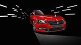 Der Skoda Superb Combi SportLine 2.0 TSI 4x4 knackt nach 5,8 Sekunden die 100-km/h-Marke