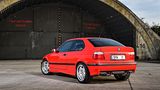 Der BMW E30 M3 Compact hat ein strafferes Fahrwerk
