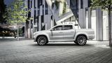 Das Mercedes Concept X-Class ist etwa 5,35 Meter lang