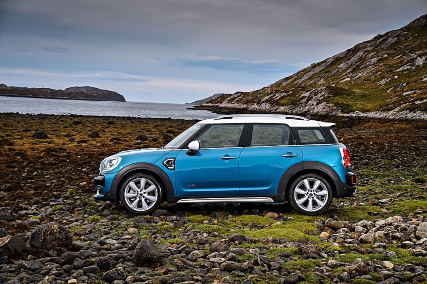 Mini Cooper S Countryman 2017 - 20 cm länger als bisher Mini Cooper S Countryman 2017 - 20 cm länger als bisher