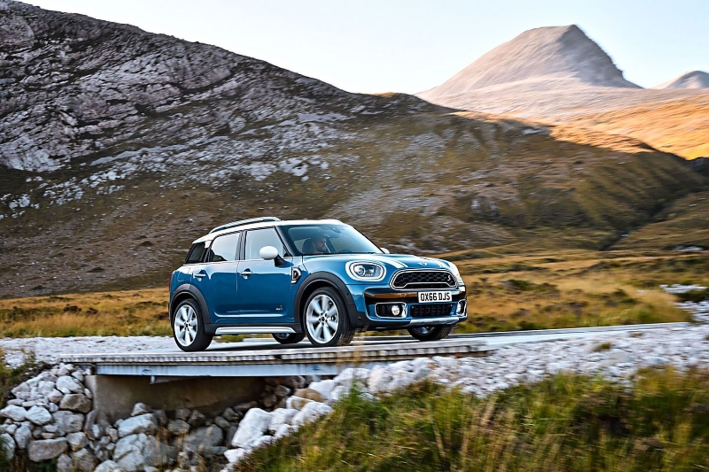 Mini Cooper S Countryman 2017 - alle Motoren sind mit Allradantrieb verfügbar
