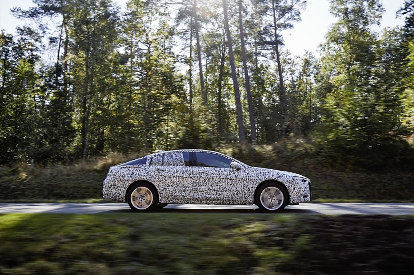 Opel Insignia 2017 - über 4,90 Meter lang