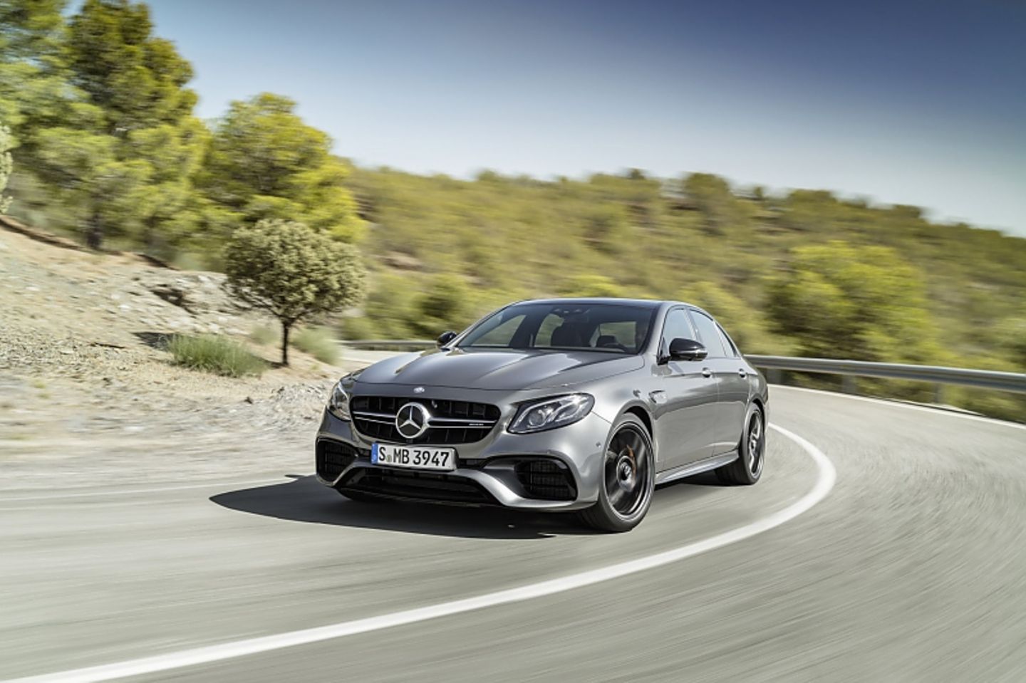 Mercedes AMG E 63 S 4matic+ - nur noch als Allradler zu bekommen