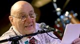 Bis zum Schluss ist der Künstler öffentlich aufgetreten, wie hier im März 2016 bei einer Lesung in Wernigerode. Wenige Monate später, am Donnerstag, dem 21. Oktober, starb Manfred Krug in Berlin im Kreise seiner Familie.