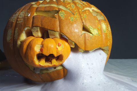 Halloween-Spaß: So speit Ihr Kürbis auf der Party ekeligen Schaum