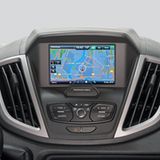 Beim Ford Transit sind einige neue Assistenzsysteme erhältlich: Seitenwindassistent, Notbrems-Assistent inklusive Fußgängererken