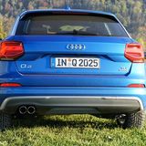 Das kantige Heck samt Unterfahrschutz gehört dazu